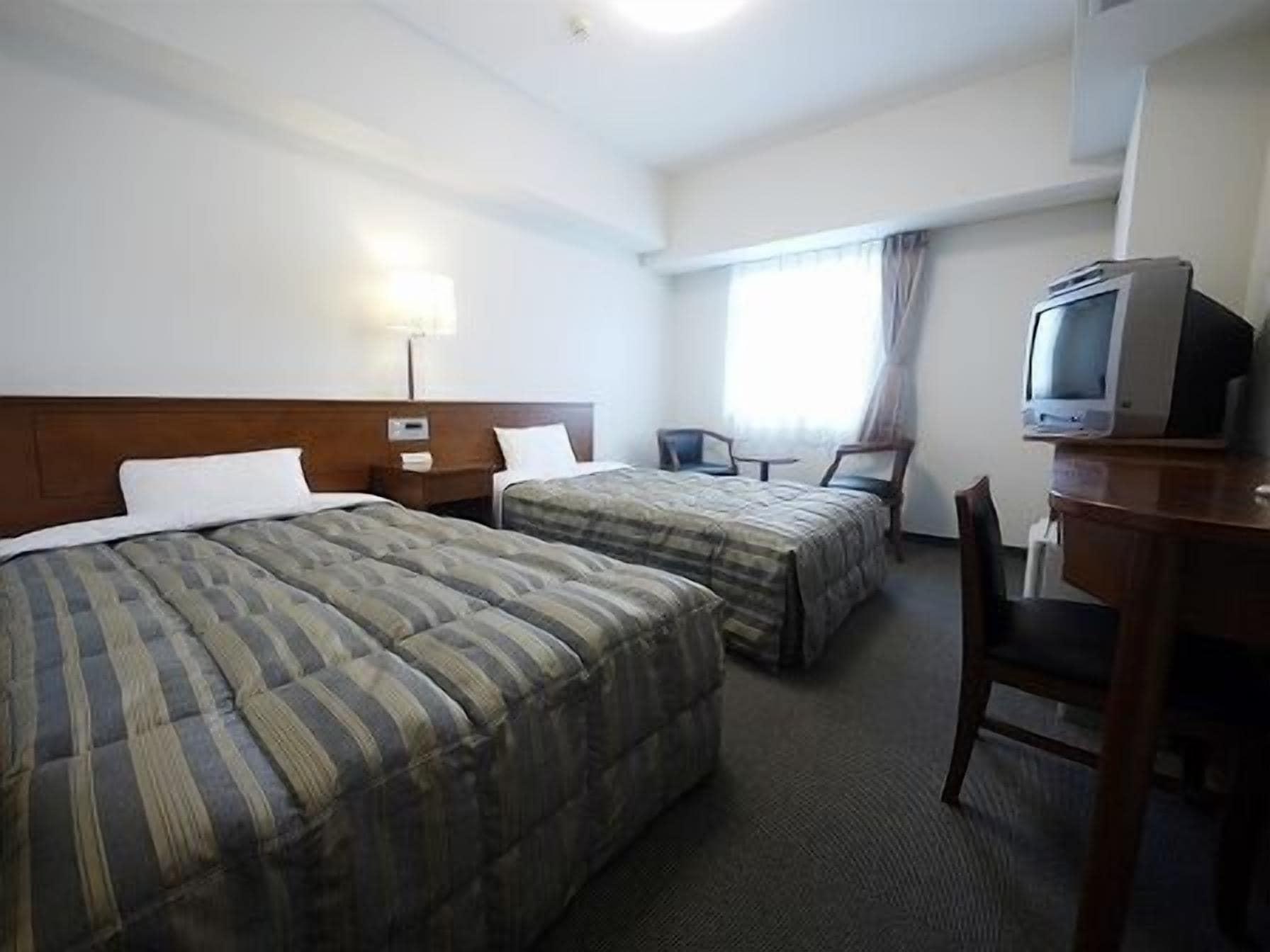Hotel Route-Inn Mojiko Kitakyushu Exterior foto